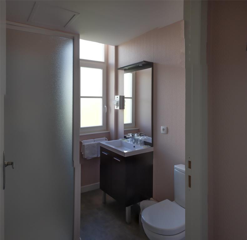Castel Regina Hotel Châtel-Guyon Стая снимка