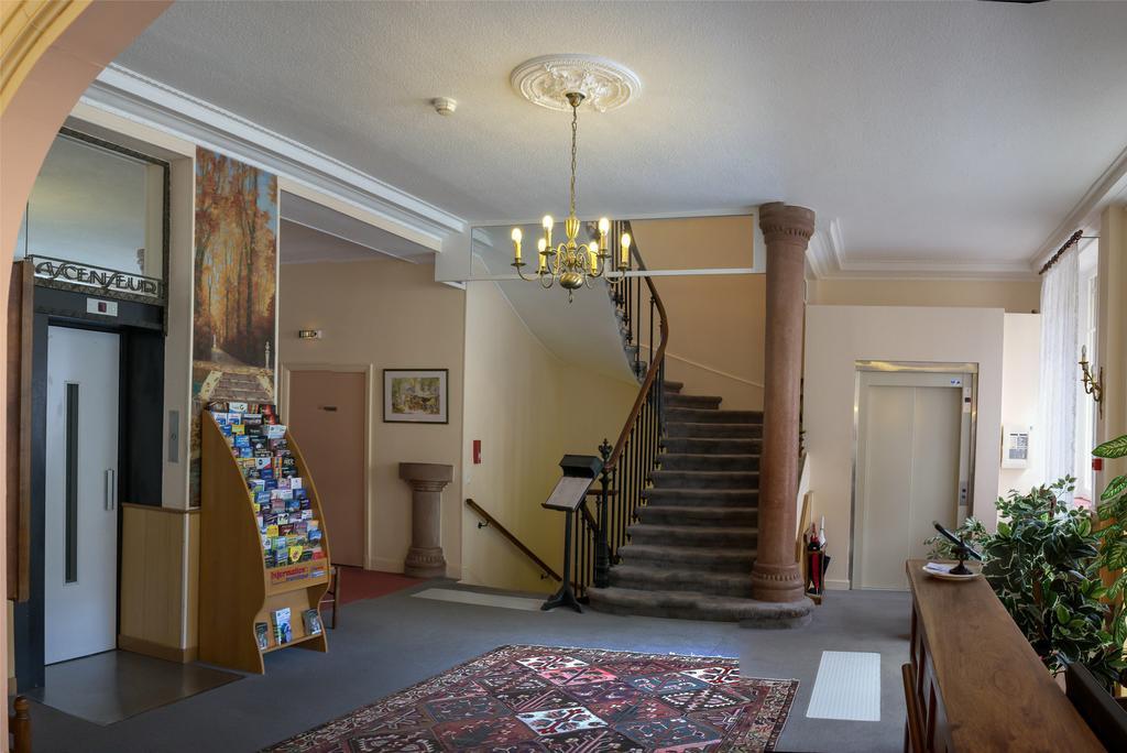 Castel Regina Hotel Châtel-Guyon Екстериор снимка