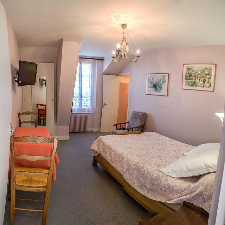 Castel Regina Hotel Châtel-Guyon Стая снимка
