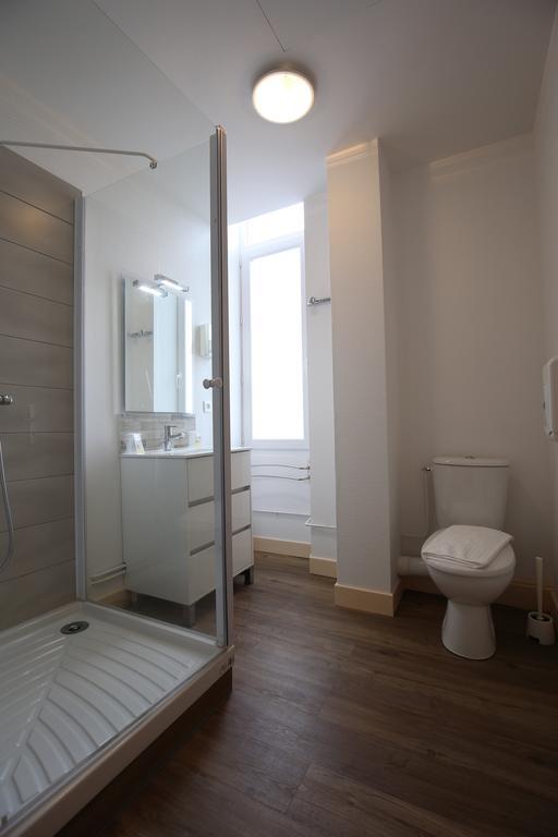 Castel Regina Hotel Châtel-Guyon Екстериор снимка