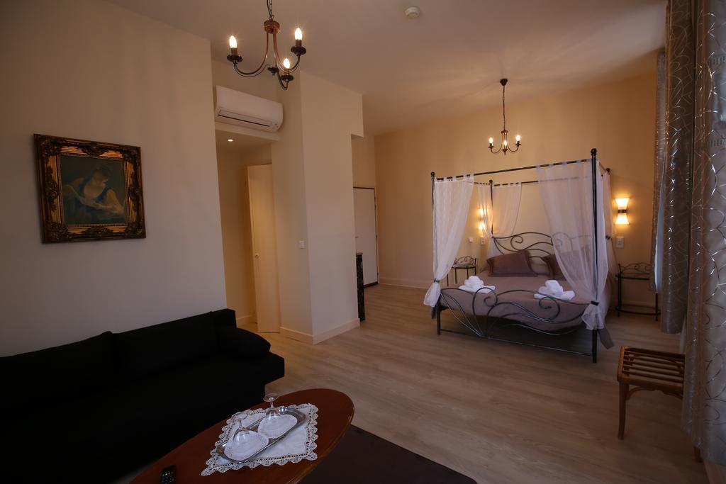 Castel Regina Hotel Châtel-Guyon Екстериор снимка