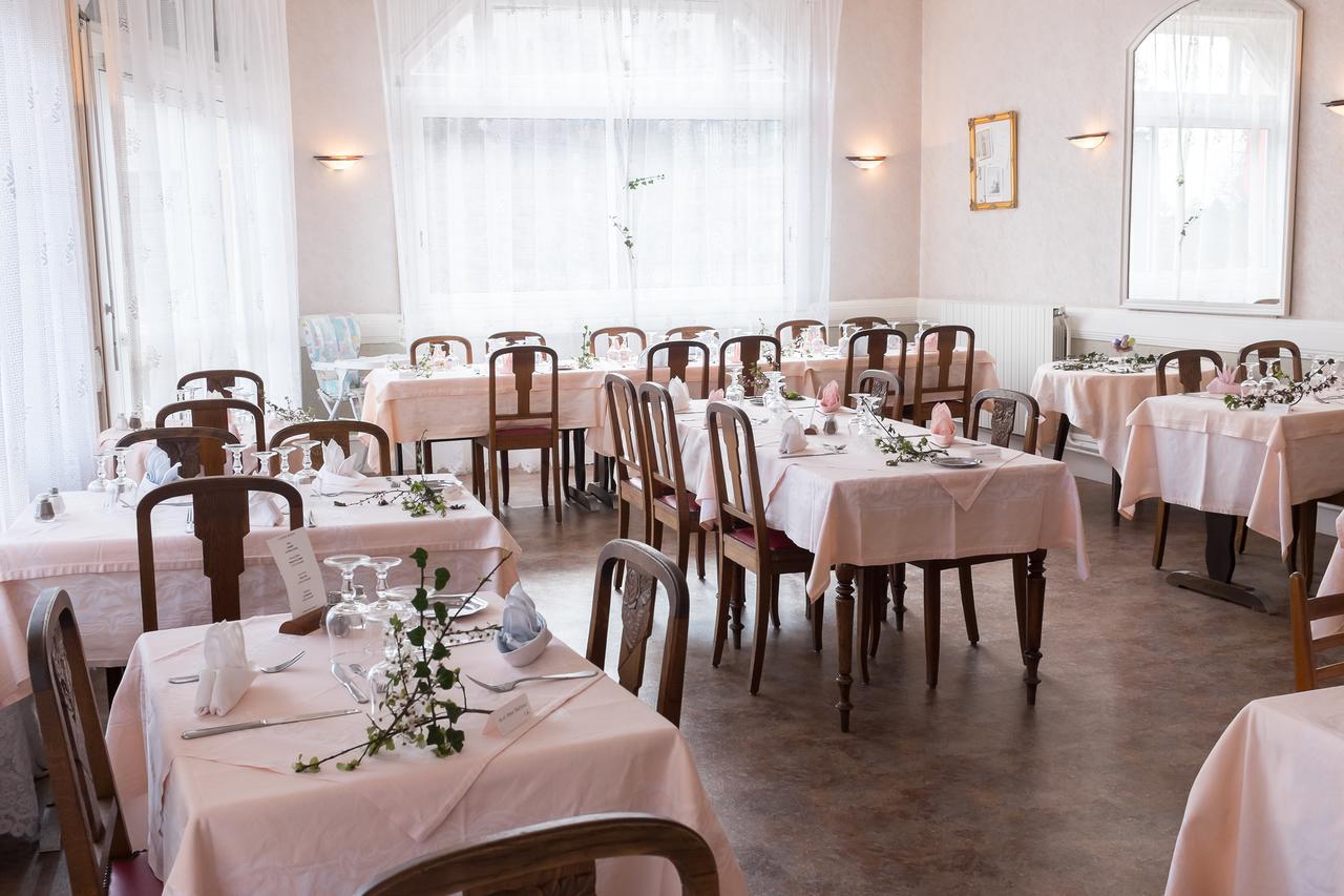 Castel Regina Hotel Châtel-Guyon Екстериор снимка